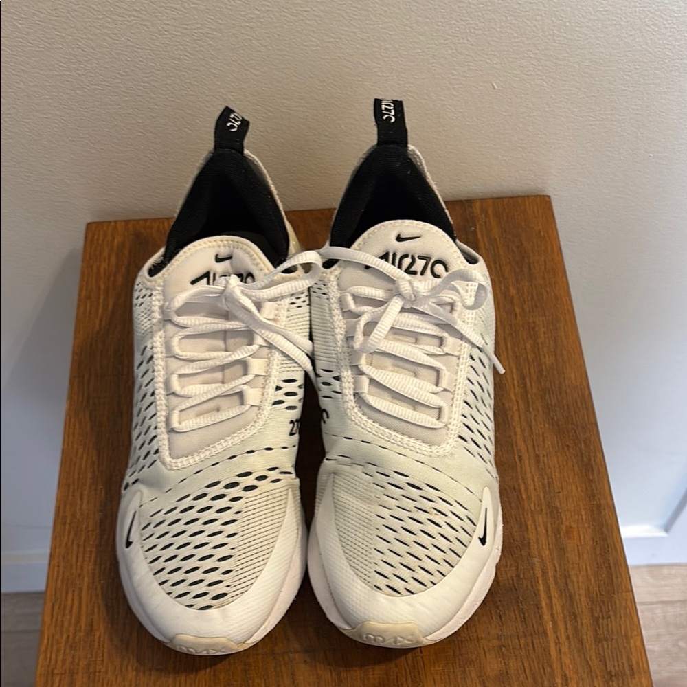 Nike Air Max 270